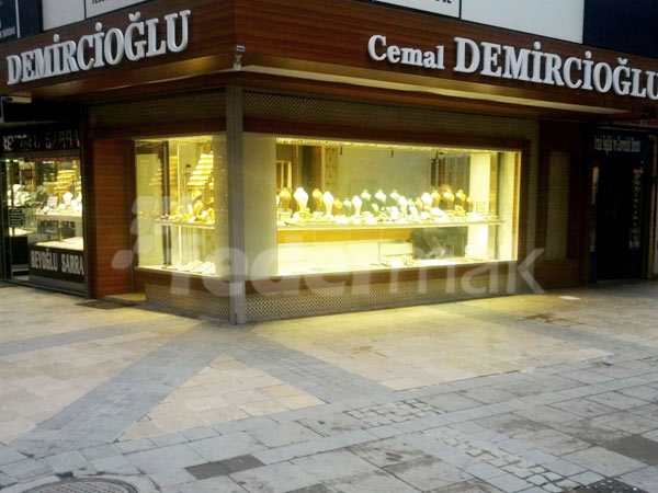 Resmin Büyüğünü Görmek İçin Tıklayınız
