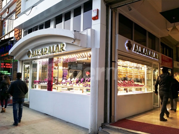 Alkaralar