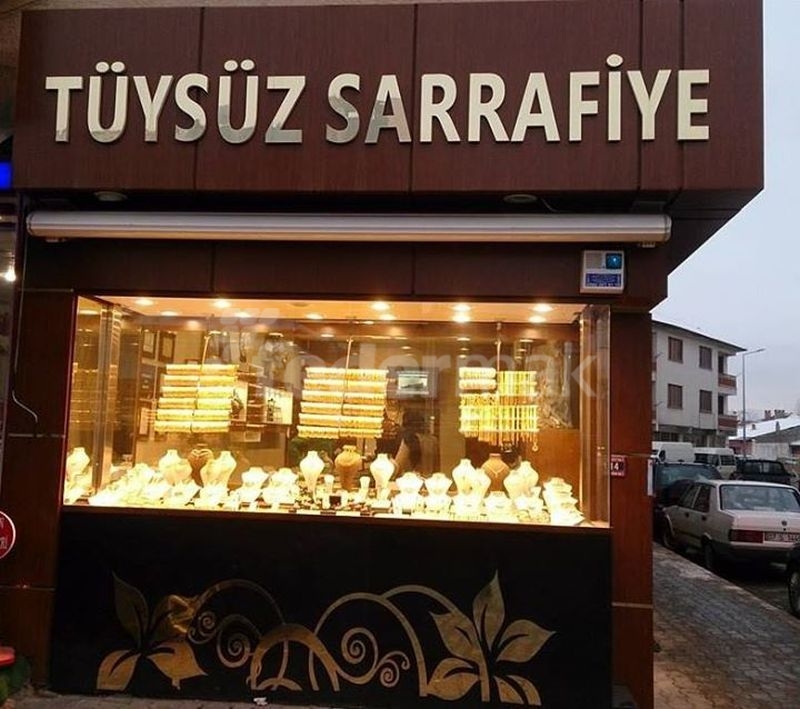 Tüysüz Sarrafiye